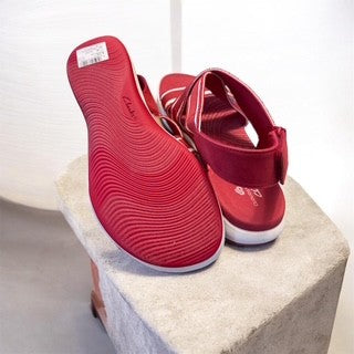 Clarks Cloudstepper — Red